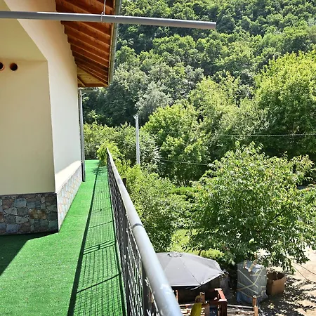 Coastalguest House بيت ضيافة *