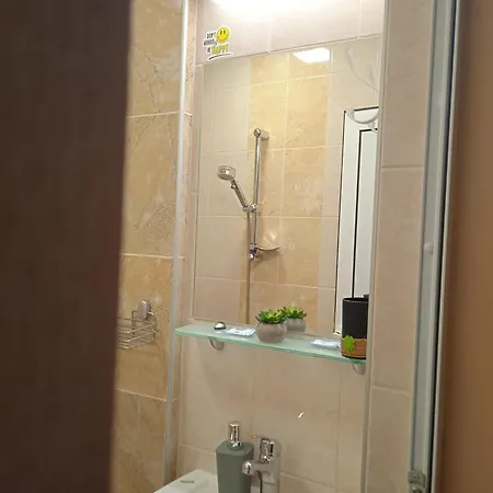Coastalguest House Къща за гости 4*