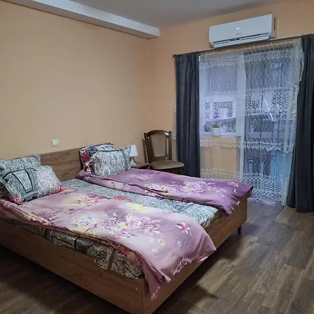 Coastalguest House Къща за гости 4*
