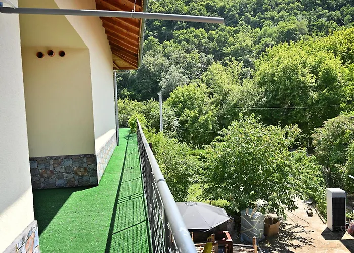 Coastalguest House Гостьовий будинок 4*