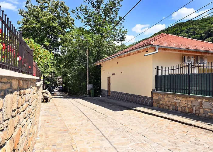 Coastalguest House Велико-Тирново